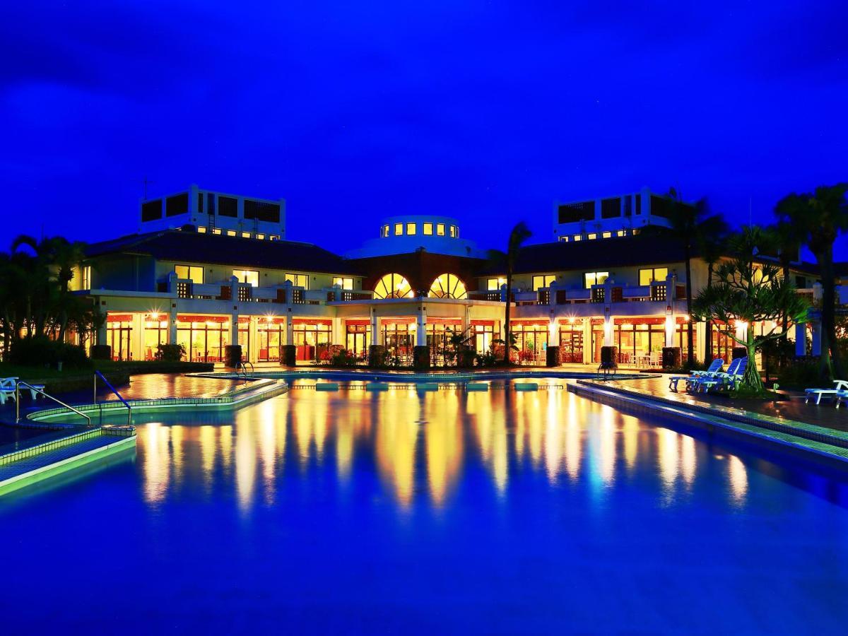 Watermark Hotel Okinawa Kume Island Kumejima Exterior photo