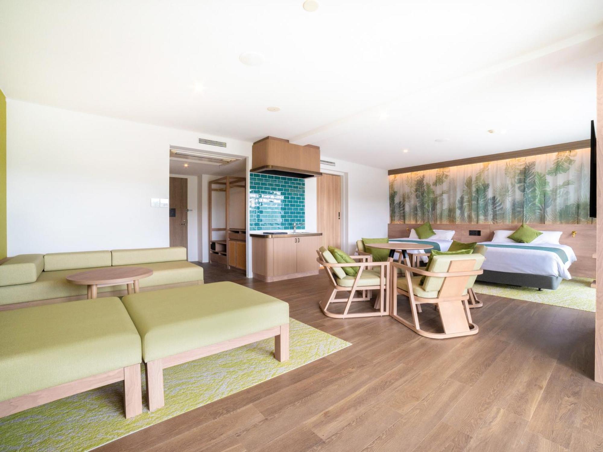 Watermark Hotel Okinawa Kume Island Kumejima Exterior photo
