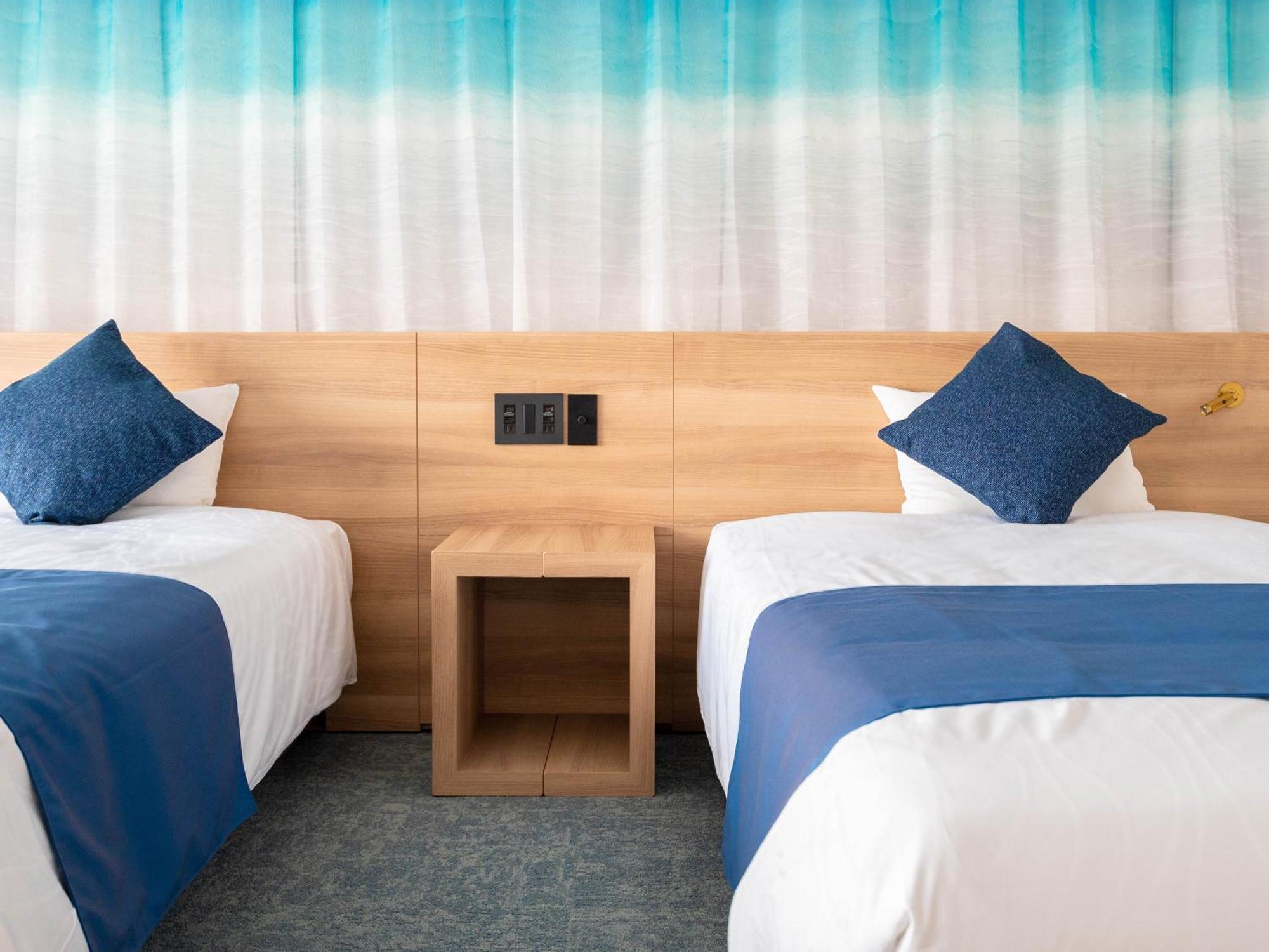 Watermark Hotel Okinawa Kume Island Kumejima Exterior photo
