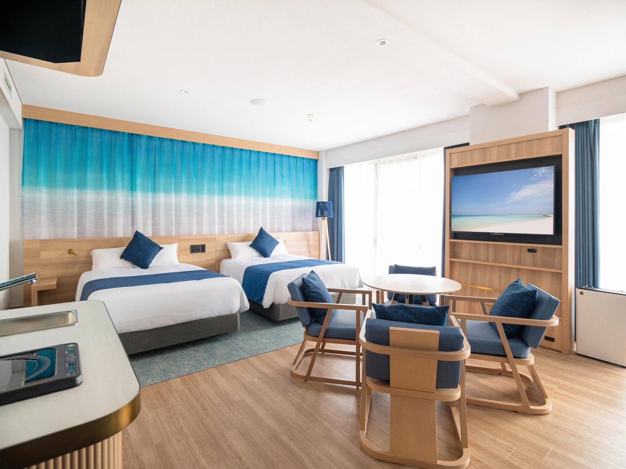 Watermark Hotel Okinawa Kume Island Kumejima Exterior photo