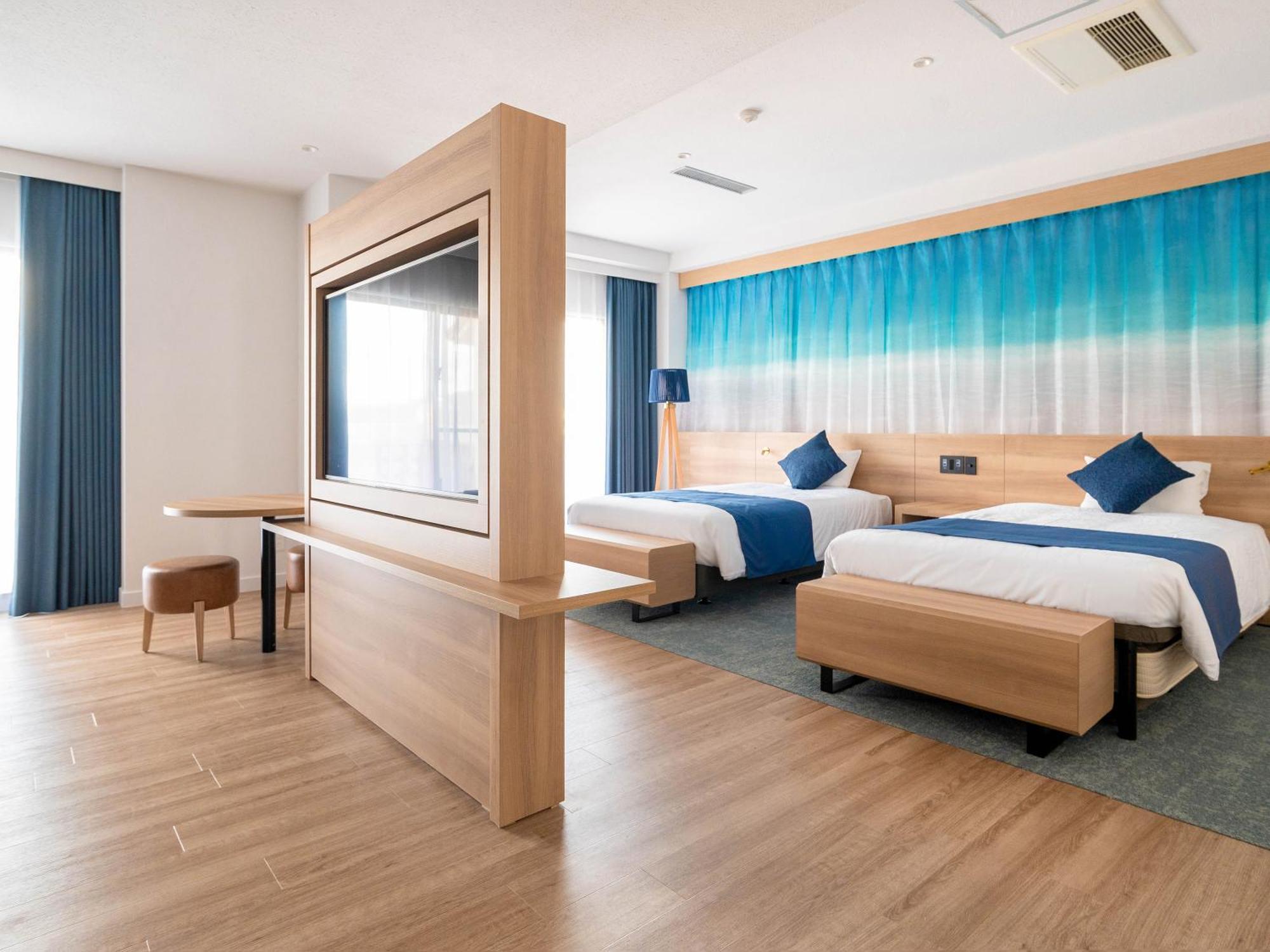 Watermark Hotel Okinawa Kume Island Kumejima Exterior photo